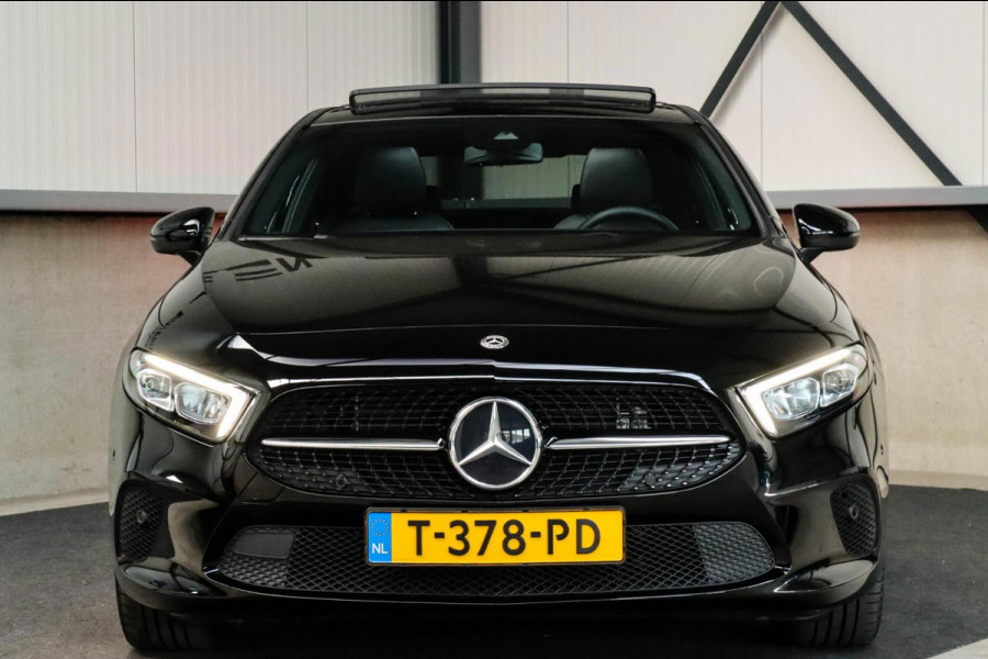 Mercedes-Benz A-Klasse 250 e Limousine Launch Sport Edition 8G Automaat 218pk! 1e|Panoramadak|Widescreen|LED|Leder|Burmester|Sfeer