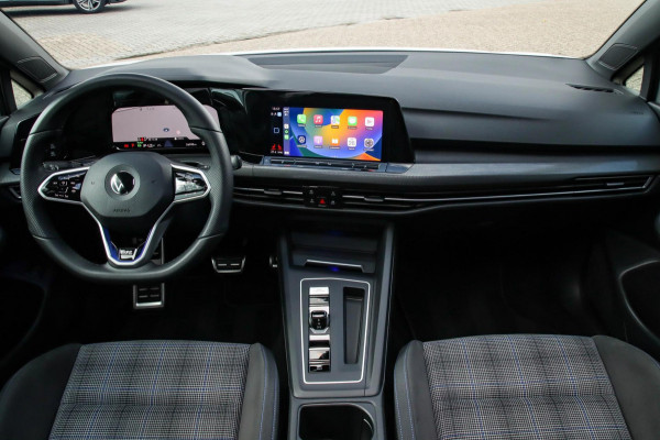 Volkswagen Golf 1.4 TSI PHEV GTE 245pk DSG 1e Eig|DLR|Panoramadak|Virtual Cockpit|IQ Light LED|Kuipstoelen|NAVI|CarPlay|ACC|Camera