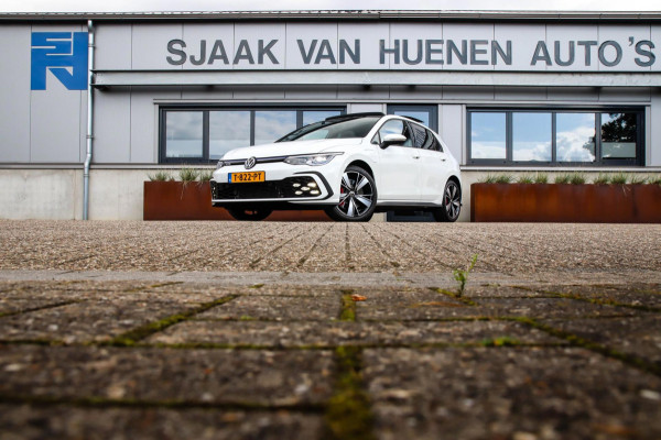 Volkswagen Golf 1.4 TSI PHEV GTE 245pk DSG 1e Eig|DLR|Panoramadak|Virtual Cockpit|IQ Light LED|Kuipstoelen|NAVI|CarPlay|ACC|Camera
