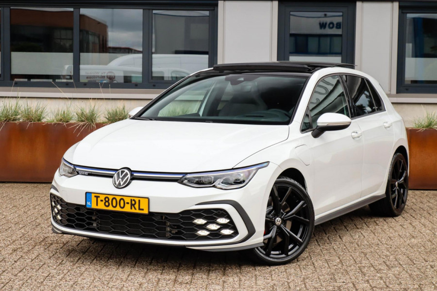 Volkswagen Golf 1.4 TSI PHEV GTE 245pk DSG 1e Eig|DLR|Panoramadak|Virtual Cockpit|IQ Light LED|Kuipstoelen|NAVI|CarPlay|ACC|Camera