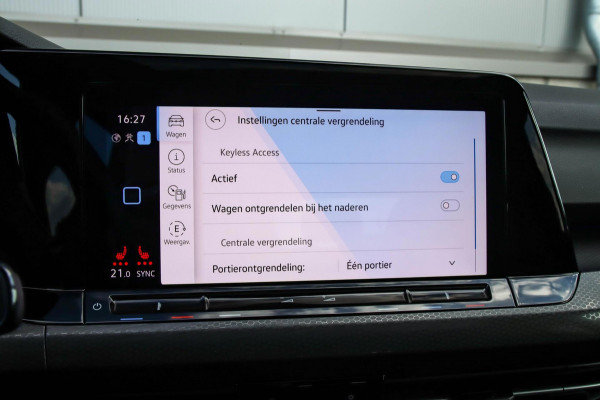 Volkswagen Golf 1.4 TSI PHEV GTE 245pk DSG 1e Eig|DLR|Panoramadak|Virtual Cockpit|IQ Light LED|Kuipstoelen|NAVI|CarPlay|ACC|Camera