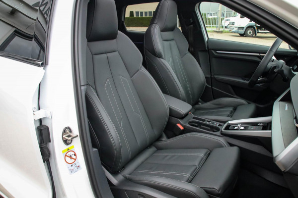 Audi A3 Sportback 45TFSI e PHEV S Edition S-line 245pk S-Tronic Elektrische Kuipstoelen|Virtual Cockpit|Panoramadak|LED Matrix|B&O