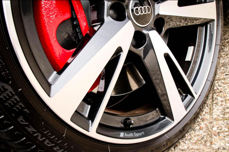 Audi A3 Sportback 45TFSI e PHEV S Edition S-line 245pk S-Tronic Elektrische Kuipstoelen|Virtual Cockpit|Panoramadak|LED Matrix|B&O