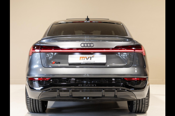 Audi Q8 Sportback e-tron 50 quattro S-Line Edition 95 kWh SOH 90% / 340pk / NAP / Panorama dak / Leder / Elektrische stoelverstelling met geheugen /
