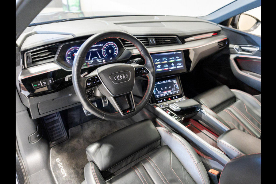 Audi Q8 Sportback e-tron 50 quattro S-Line Edition 95 kWh SOH 90% / 340pk / NAP / Panorama dak / Leder / Elektrische stoelverstelling met geheugen /