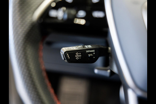 Audi Q8 Sportback e-tron 50 quattro S-Line Edition 95 kWh SOH 90% / 340pk / NAP / Panorama dak / Leder / Elektrische stoelverstelling met geheugen /