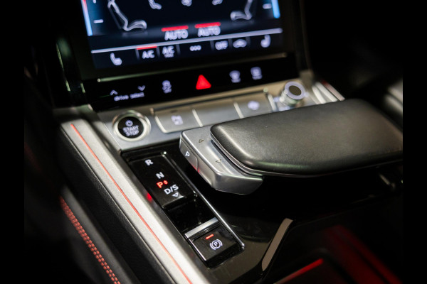 Audi Q8 Sportback e-tron 50 quattro S-Line Edition 95 kWh SOH 90% / 340pk / NAP / Panorama dak / Leder / Elektrische stoelverstelling met geheugen /