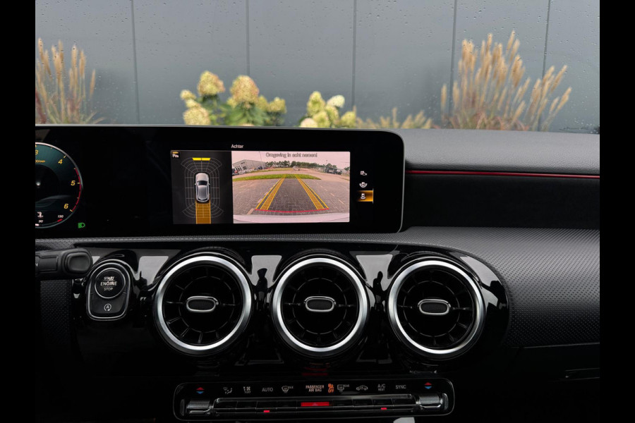 Mercedes-Benz A-Klasse 180 d Business Solution AMG BTW/BPM PANO|LEDER|CR CONTROL