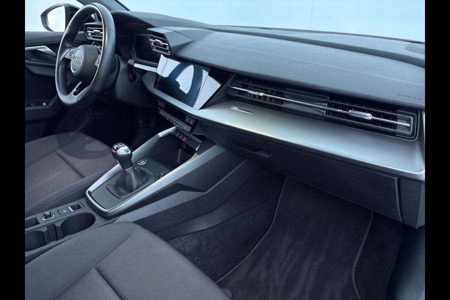 Audi A3 Sportback 30 TFSI Pro Line 110 pk | Navigatie via app | Autom Airco | Parkeersensoren achter | Cruise Control | LED |
