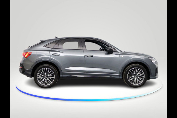 Audi Q3 Sportback 45 TFSI e S Edition 245pk S-tronic | Navigatie | Autom. airco | Parkeersensoren | Adaptieve cruise control | LED | S-Line |