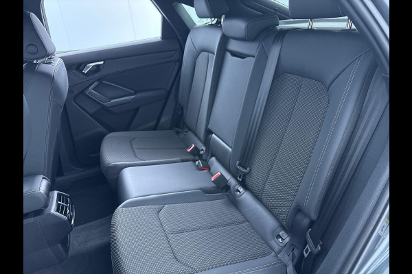 Audi Q3 Sportback 45 TFSI e S Edition 245pk S-tronic | Navigatie | Autom. airco | Parkeersensoren | Adaptieve cruise control | LED | S-Line |
