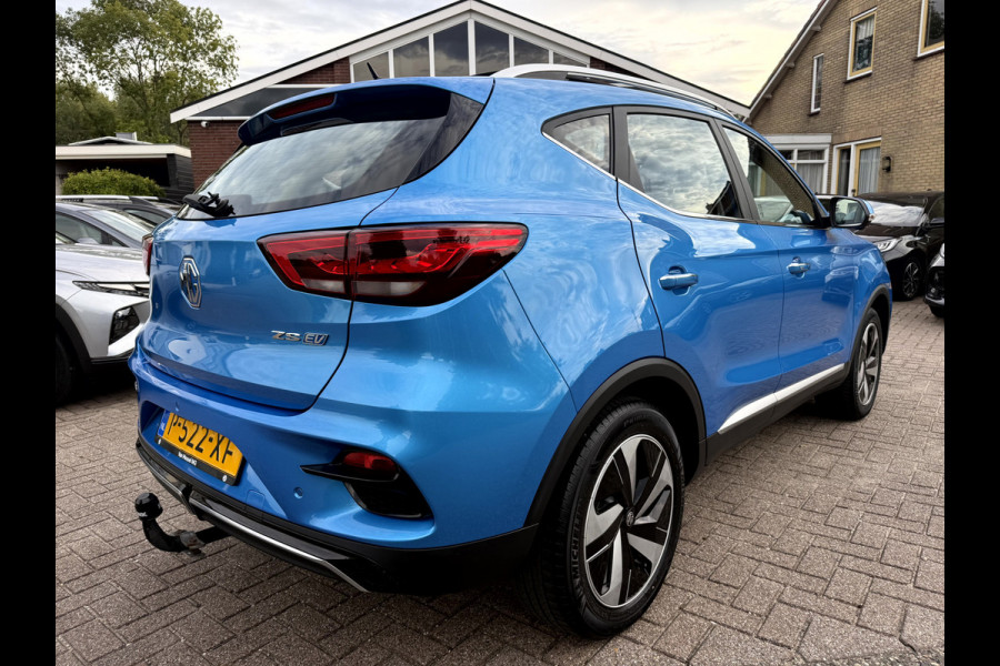 MG Mg zs ev EV Luxury 50 kWh Panoramadak, Trekhaak, App Connect