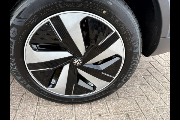 MG Mg zs ev EV Luxury 50 kWh Panoramadak, Trekhaak, App Connect
