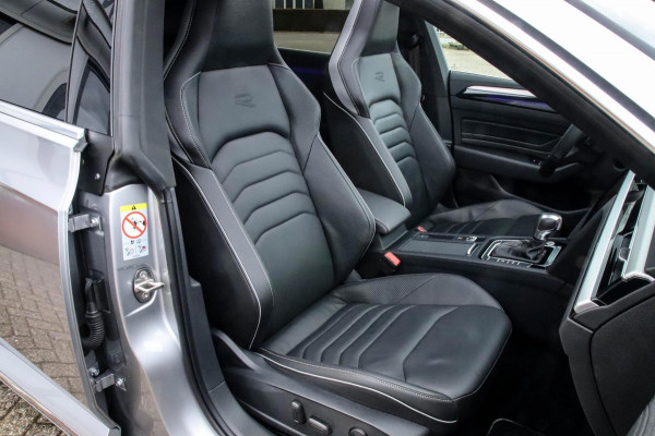 Volkswagen Arteon Shooting Brake 1.4 TSI eHybrid R-Line Business+ 218pk DSG! 1e|Panoramadak|Virtual Cockpit|Lederen R kuipstoelen