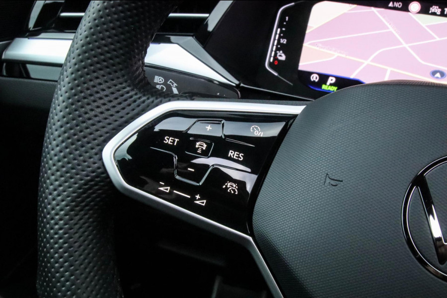 Volkswagen Arteon Shooting Brake 1.4 TSI eHybrid R-Line Business+ 218pk DSG! 1e|Panoramadak|Virtual Cockpit|Lederen R kuipstoelen