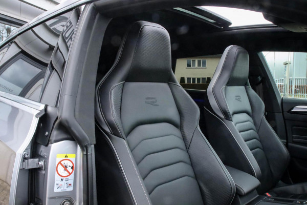 Volkswagen Arteon Shooting Brake 1.4 TSI eHybrid R-Line Business+ 218pk DSG! 1e|Panoramadak|Virtual Cockpit|Lederen R kuipstoelen