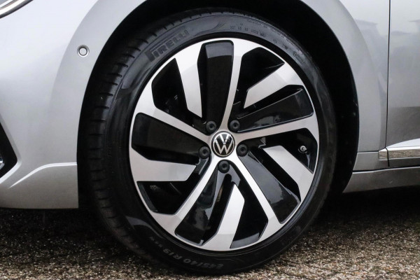 Volkswagen Arteon Shooting Brake 1.4 TSI eHybrid R-Line Business+ 218pk DSG! 1e|Panoramadak|Virtual Cockpit|Lederen R kuipstoelen
