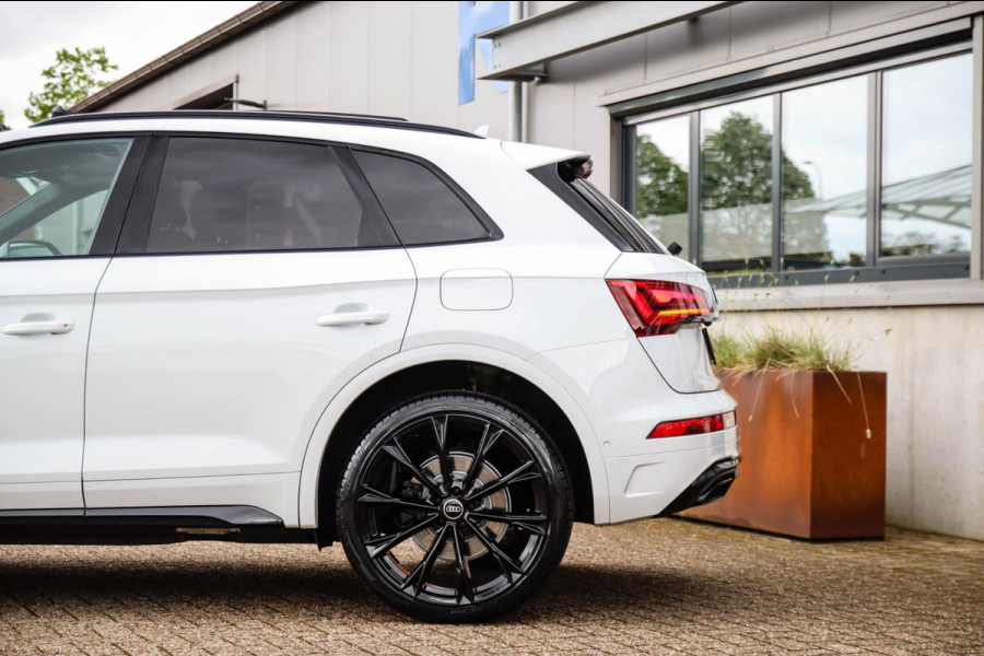 Audi Q5 50 TFSI e Quattro Competition Pro Line S S-Line 299pk Automaat! NIEUW MODEL|Panoramadak|Virtual Cockpit|S Kuipstoelen|LED