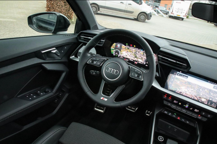 Audi A3 Sportback 45TFSI e PHEV S Edition S line Competition 245pk S-Tronic! Panoramadak|Virtual Cockpit|Supersport Kuipstoelen|18
