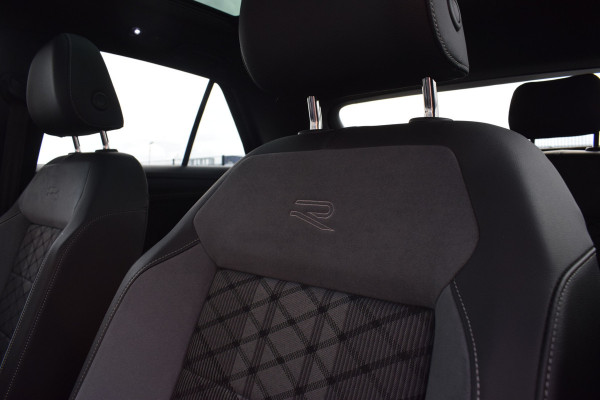 Volkswagen T-Roc 1.5 TSI R-Line Black Style | Panoramdak | Beats | 19"