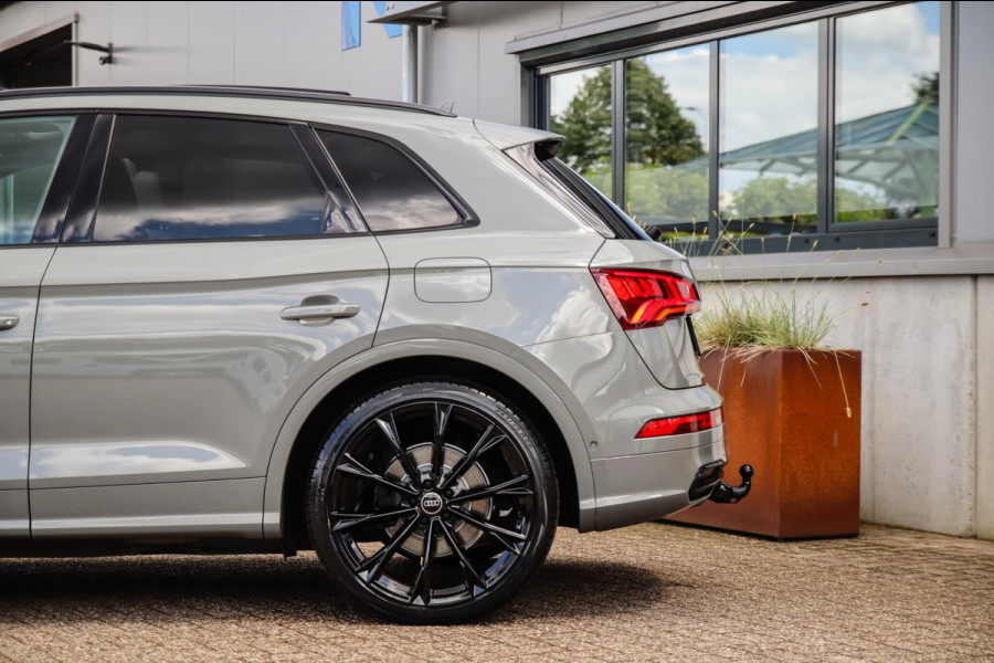 Audi Q5 50 TFSI e Quattro Competition Pro Line S S-Line 299pk Automaat Luchtvering|Panoramadak|Virtual Cockpit|LED Matrix|Black|22