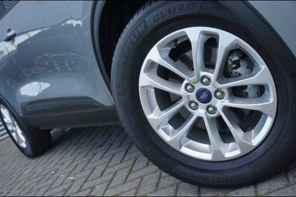 Ford Kuga PHEV Titanium Aut. | WINTERPACK | NAVI | LUXE!