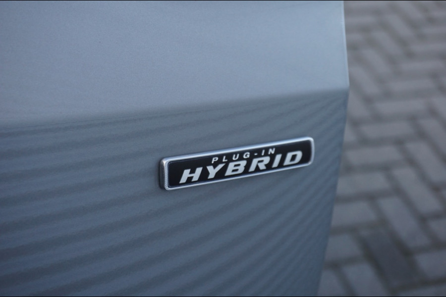 Ford Kuga PHEV Titanium Aut. | WINTERPACK | NAVI | LUXE!