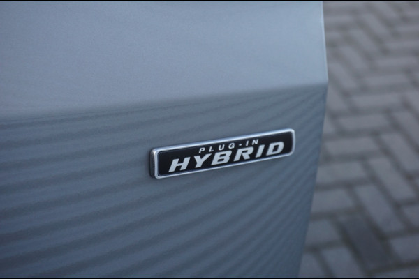 Ford Kuga PHEV Titanium Aut. | WINTERPACK | NAVI | LUXE!