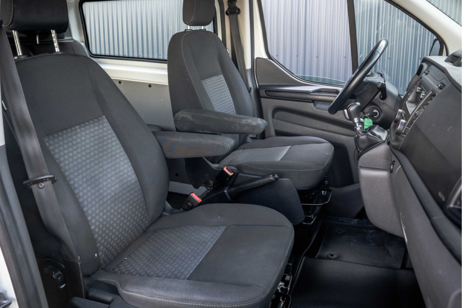 Ford Transit Custom 2.0 EcoBlue | L2H2 | Dubbele Cabine | Cruise | 1e Eigenaar | PDC | Stoelverw. | Airco | Trekhaak | Imperiaal