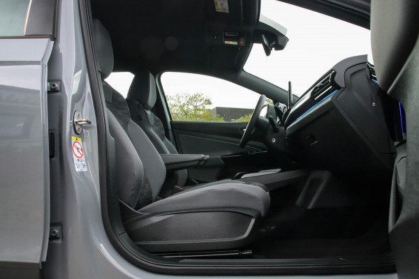 Volkswagen ID.4 52kWh 148pk Performance Pure! 1e|DLR|Virtual Cockpit|LED|ID Light|NAVI|CarPlay|DAB+|Sfeerverlichting|Spiegelpakket