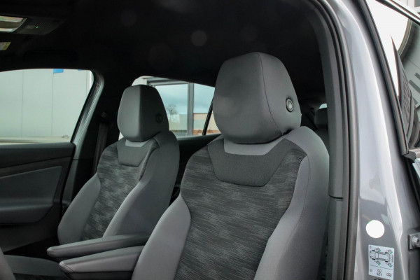 Volkswagen ID.4 52kWh 148pk Performance Pure! 1e|DLR|Virtual Cockpit|LED|ID Light|NAVI|CarPlay|DAB+|Sfeerverlichting|Spiegelpakket