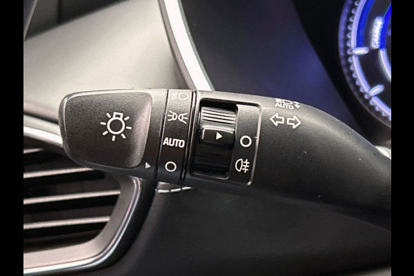 Hyundai Santa Fe 1.6 T-GDI PHEV Comfort Smart 7p. | Adaptieve Cruise | Leder | Camera |Krell | Stoelverwarming | Carplay |