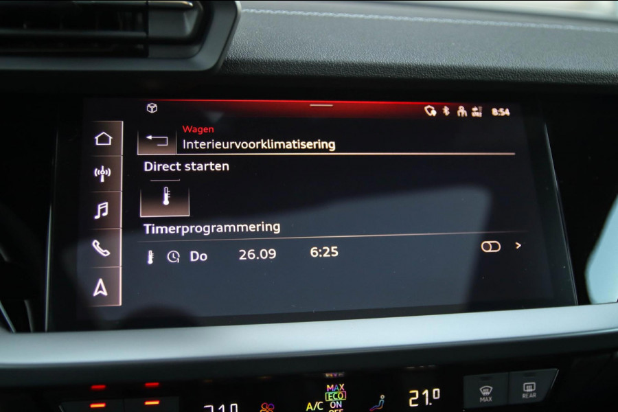 Audi A3 Sportback 40 TFSI e PHEV S Edition S-line 204pk S-Tronic! 1e|DLR|Panoramadak|Virtual Cockpit|Kuipstoelen|LED Matrix|Black