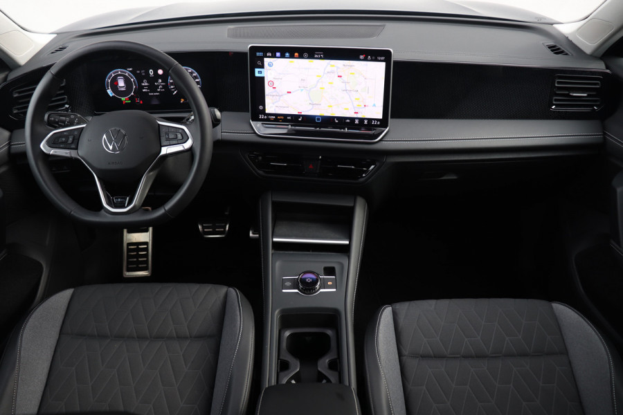 Volkswagen Tiguan 1.5 eTSI DSG Trekhaak 360-Cam ACC