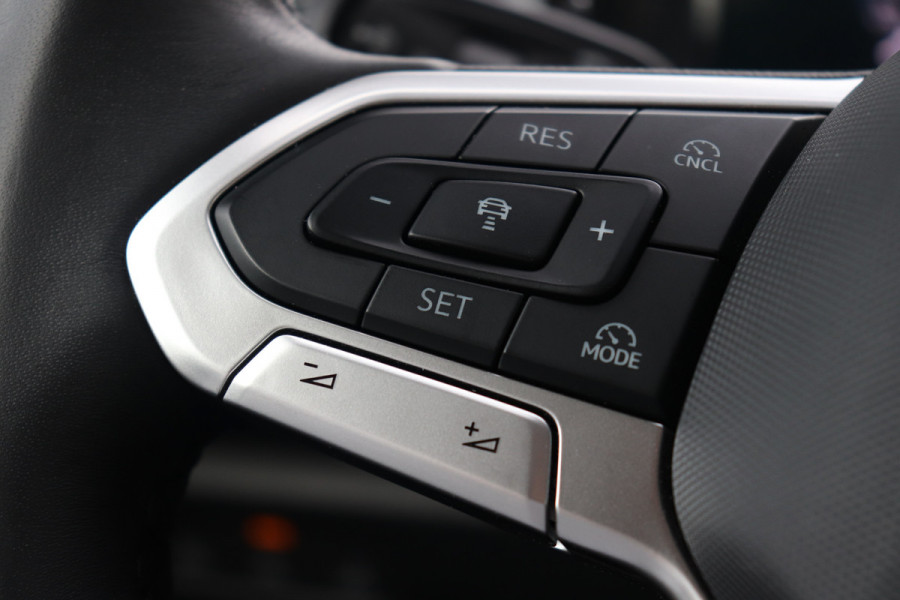 Volkswagen Tiguan 1.5 eTSI DSG Trekhaak 360-Cam ACC