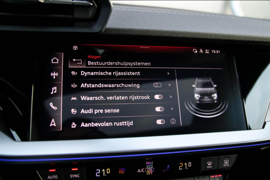 Audi A3 Sportback 40 TFSI e PHEV S Edition S-line 204pk S-Tronic! 1e|DLR|Panoramadak|Virtual Cockpit|Kuipstoelen|LED Matrix|19inch