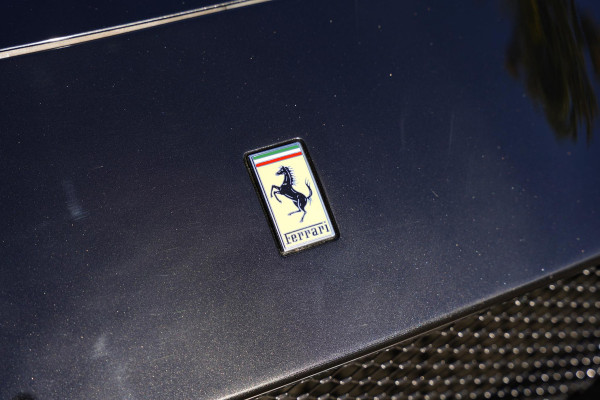 Ferrari 812 6.5 V12 Superfast HELE / Carbon / Lift / Passenger Display / Leder Nero