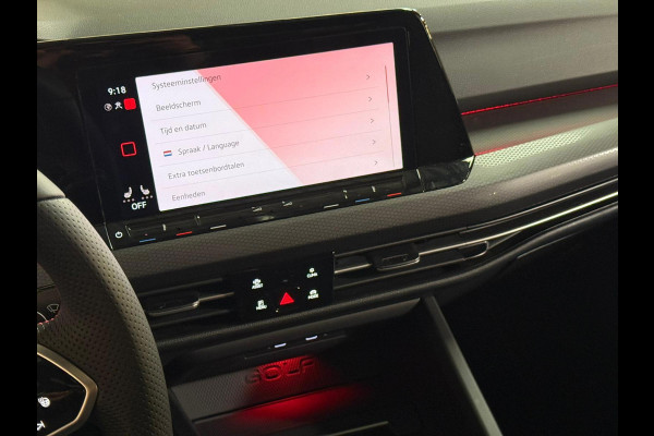 Volkswagen Golf 2.0 TSI GTI CLUBSPORT | Pano | Stoel/Stuurverwarming | IQ Light | Camera | Harman Kardon