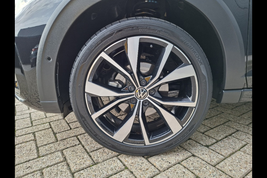 Volkswagen Taigo 1.0 TSI R-Line AUTOMAAT * 34.000KM! * Navigatiesysteem * Panoramadak*