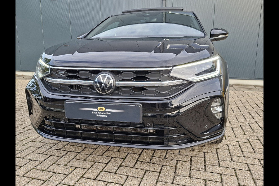 Volkswagen Taigo 1.0 TSI R-Line AUTOMAAT * 34.000KM! * Navigatiesysteem * Panoramadak*