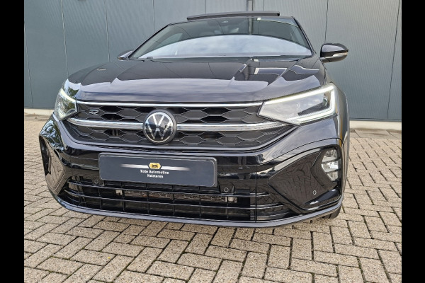 Volkswagen Taigo 1.0 TSI R-Line AUTOMAAT * 34.000KM! * Navigatiesysteem * Panoramadak*
