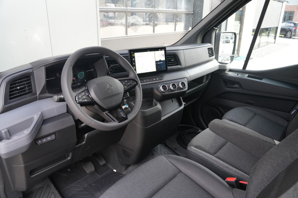 Renault Master E-Tech T35 L2H2 Advance Long Range 87 kWh 143pk - Navi - Camera - Betimmering - Trekhaak - 270 GR deuren - Blind Spot - Stoelverwarming