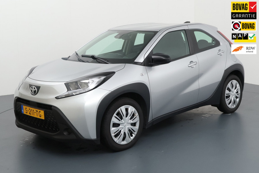 Toyota Aygo X 1.0 VVT-i MT Play|Airco|CarPlay|Camera|Nap