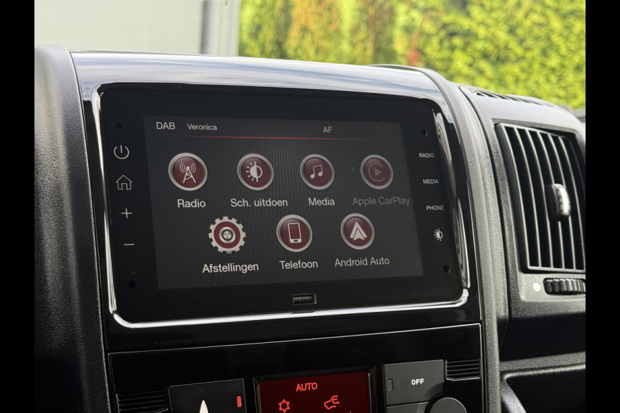 Peugeot Boxer 2.2 BlueHDi 120 PK / L2H2 / 23.081 KM! / 1e EIG. / ECC / CRUISE / DAB+ / CARPLAY / 3-ZITS
