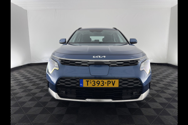 Kia Niro EV DynamicLine 64.8 kWh [3-Fase-11kW] {SoH-100%} (INCL-BTW) Aut. *LEATHER-FABRIC | ADAPTIVE-CRUISE | DIGI-COCKPIT | KEYLESS | CAMERA | DAB | COMFORTSEATS | SHIFTPADDLES | ECC | PDC | CARPLAY | 17''ALU*