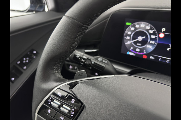 Kia Niro EV DynamicLine 64.8 kWh [3-Fase-11kW] {SoH-100%} (INCL-BTW) Aut. *LEATHER-FABRIC | ADAPTIVE-CRUISE | DIGI-COCKPIT | KEYLESS | CAMERA | DAB | COMFORTSEATS | SHIFTPADDLES | ECC | PDC | CARPLAY | 17''ALU*
