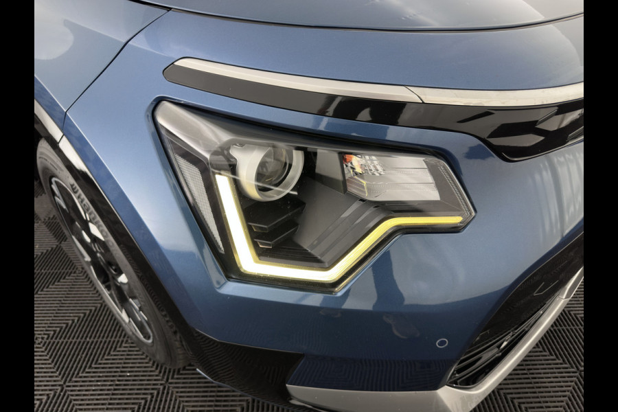 Kia Niro EV DynamicLine 64.8 kWh [3-Fase-11kW] {SoH-100%} (INCL-BTW) Aut. *LEATHER-FABRIC | ADAPTIVE-CRUISE | DIGI-COCKPIT | KEYLESS | CAMERA | DAB | COMFORTSEATS | SHIFTPADDLES | ECC | PDC | CARPLAY | 17''ALU*