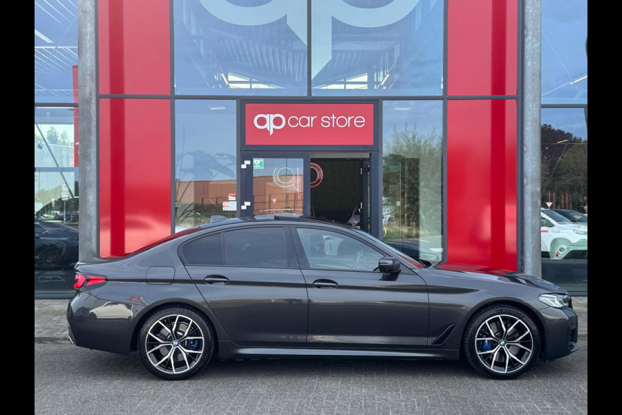 BMW 5 Serie 545e M-Sport Executive Uniek Vol | Laser Lights | Panorama | Harman/Kardon | Stoelventilatie | Head UP| Trekhaak| BTW