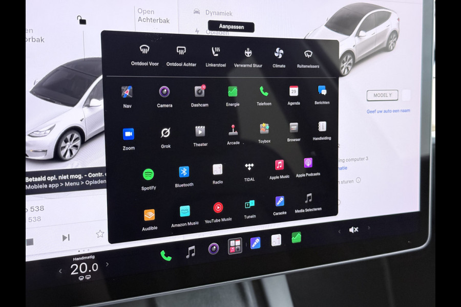 Tesla Model Y RWD 300PK SOH 90% Trekhaak Warmtepomp LFP-Accu Premium-Audio AMD Ryzen™ Camera's Navi Ecc Led Lmv 19" Privacy Glas Leder Stoel+Stuurverwarming Panoramadak Bluetooth Elek.Achterklep 1.600KG Trekgewicht 1e Eigenaar Origineel Nederlandse Auto