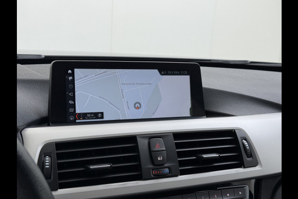 BMW 3-serie 320i 184PK AUT-8 Trekhaak Navi-Pro Ecc Cruise Control Executive Led Lmv 18" I-Drive Regen-Lichtsensor Isofix 1.800KG Trekgewicht Origineel Nederlandse Auto